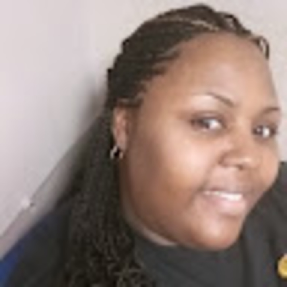 Meet your Posher, Latasha